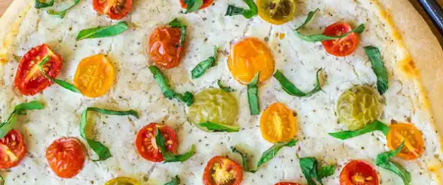 Tomato, Ricotta, and Basil Pizza