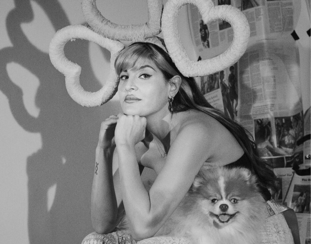 A portrait of designer Tara Babylon.