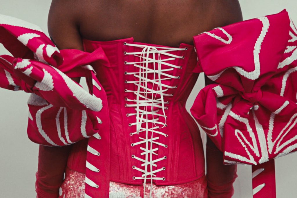 A close up at the corset details of Look Twelve.