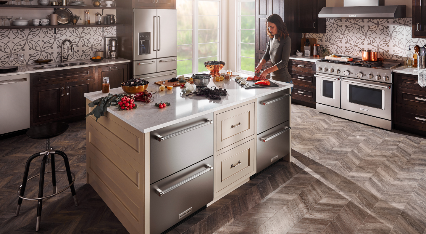Kitchen island with undercounter refrigeration