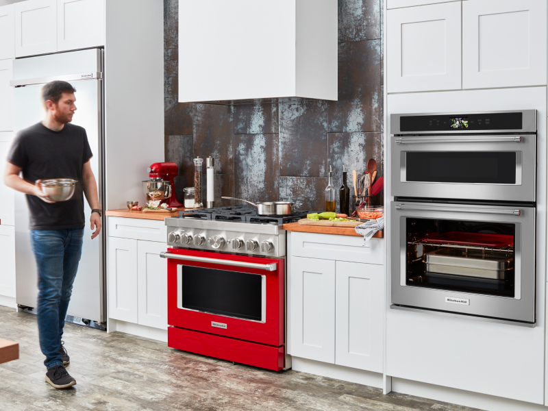 Modern kitchen with KitchenAid® appliances Modern kitchen with KitchenAid® appliances