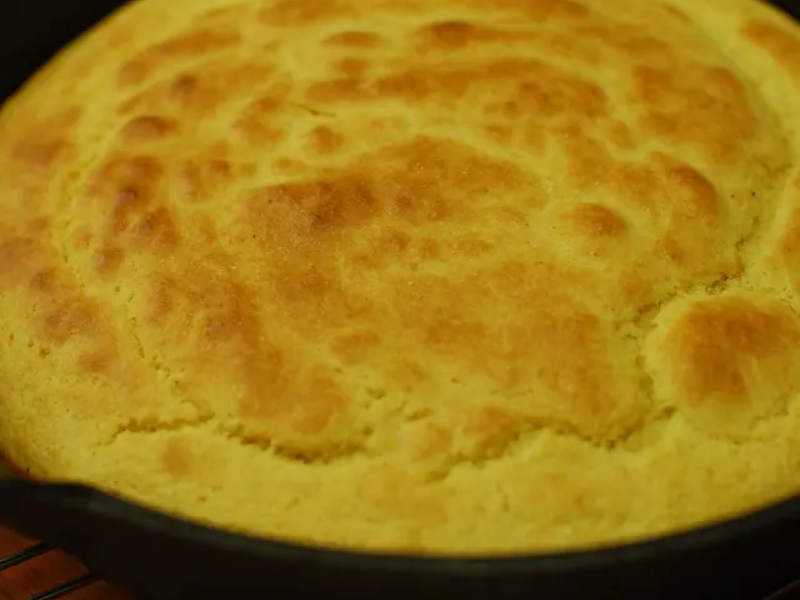Freshly baked cornbread