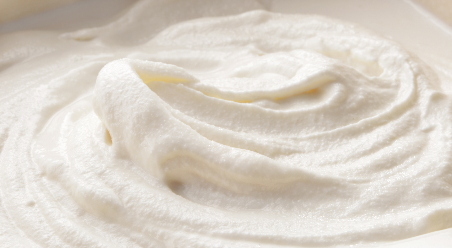 Creamy white frosting Creamy white frosting