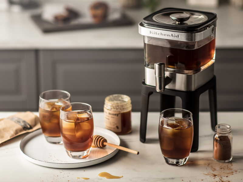 An iced honey drink made with a KitchenAid® cold brew maker An iced honey drink made with a KitchenAid® cold brew maker