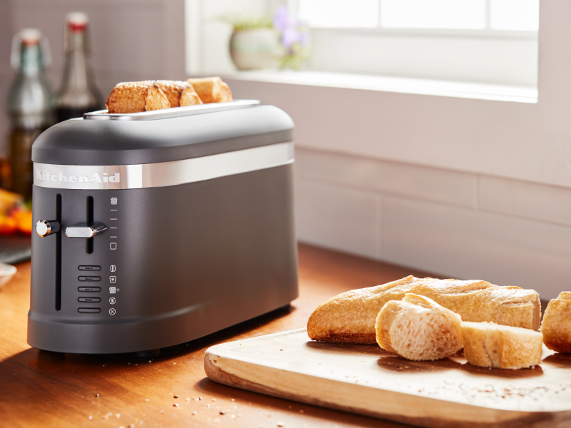 Bread in a KitchenAid® toaster Bread in a KitchenAid® toaster