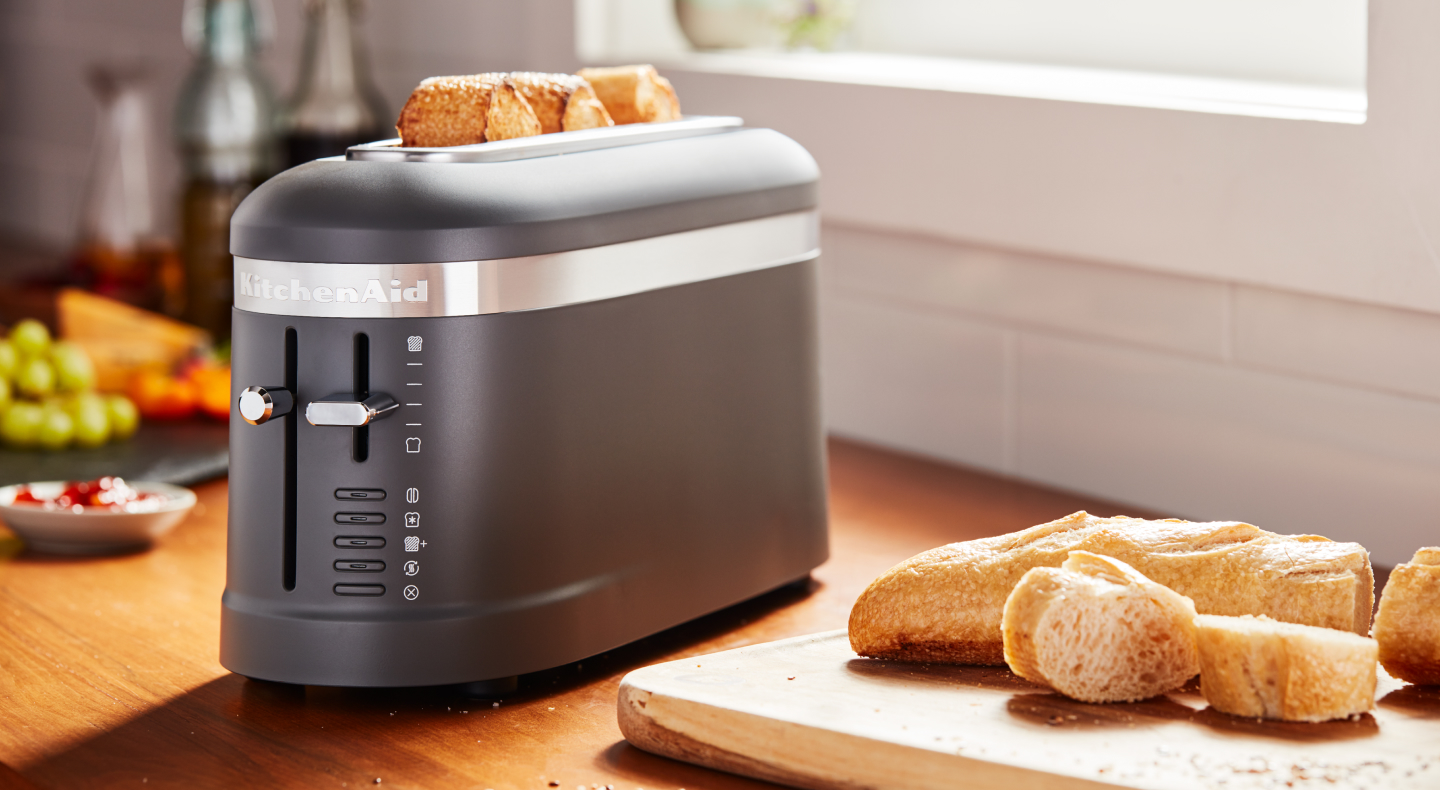 Bread in a KitchenAid® toaster Bread in a KitchenAid® toaster