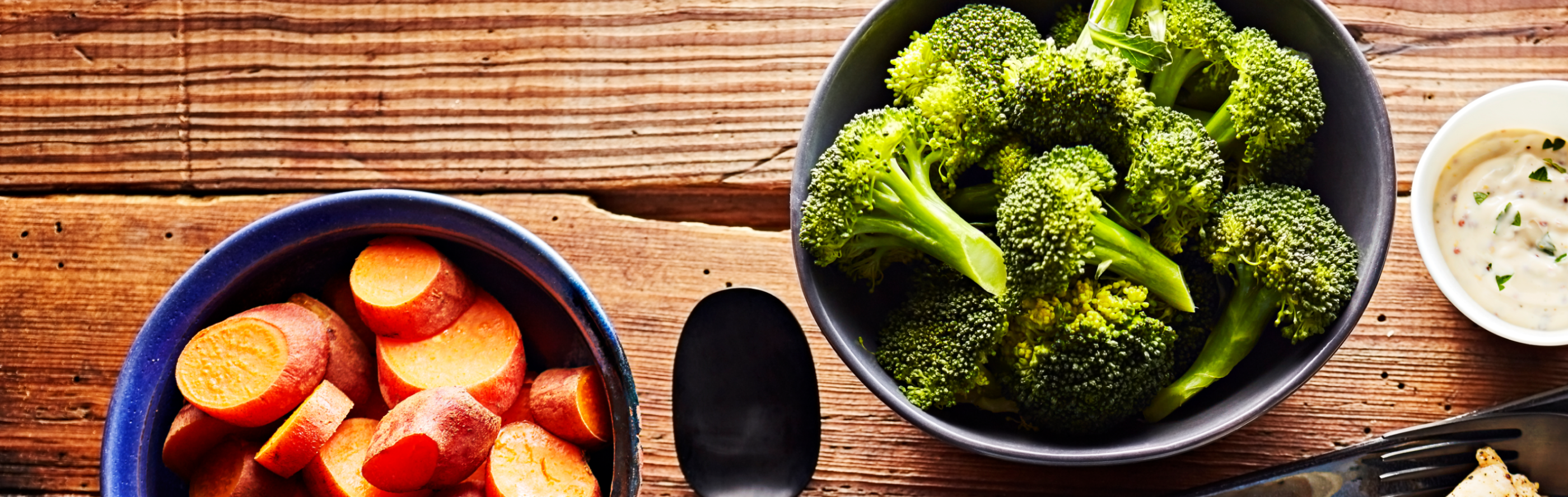 Bowl of steamed broccoli