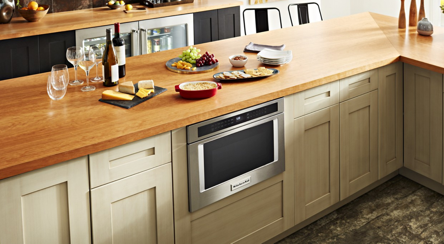 Undercounter KitchenAid® microwave built into cabinetry Undercounter KitchenAid® microwave built into cabinetry