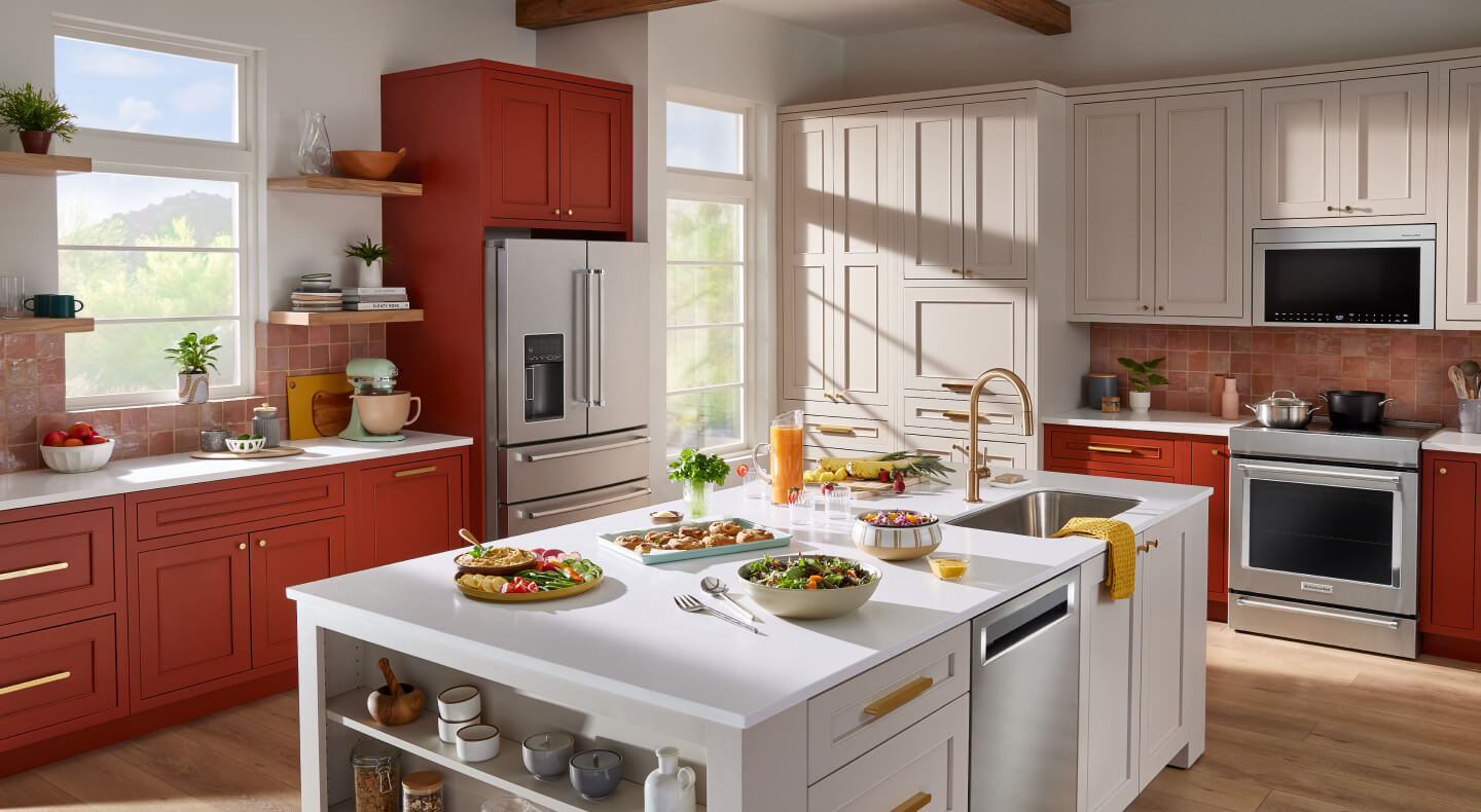 Stainless steel appliances in a modern kitchen Stainless steel appliances in a modern kitchen