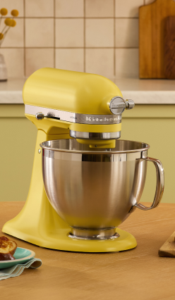 A KitchenAid Color of the Year Stand Mixer in Butter
