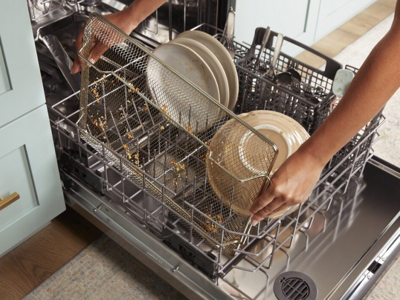 Air fry basket in a dishwasher