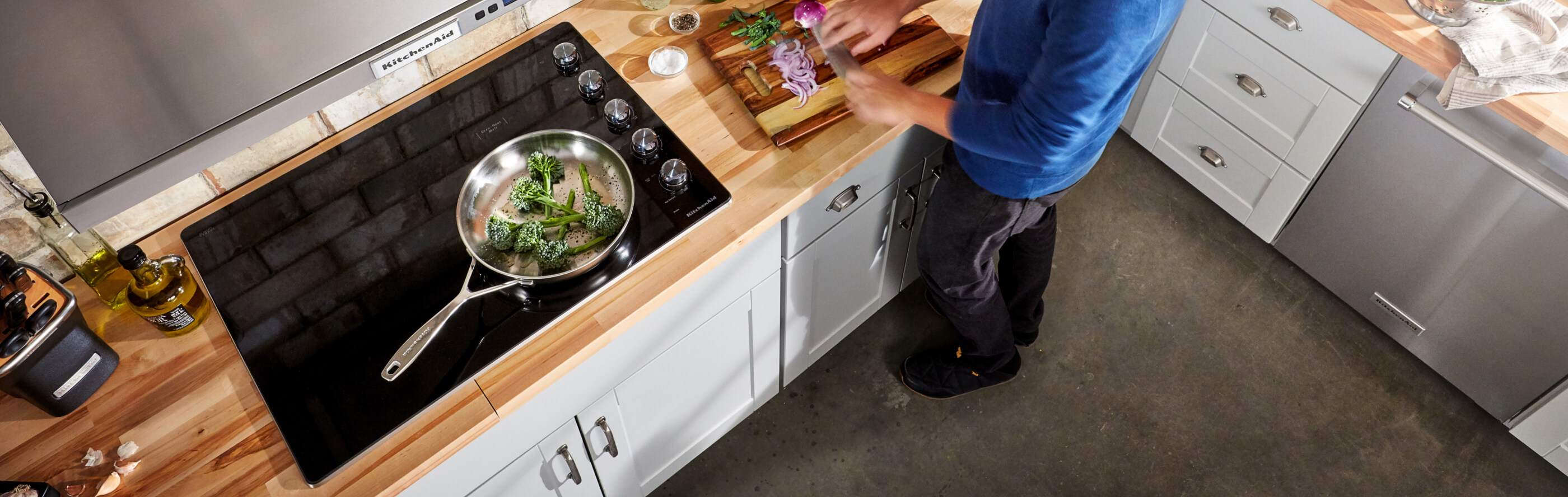 Vegetables sizzling on a cooktop