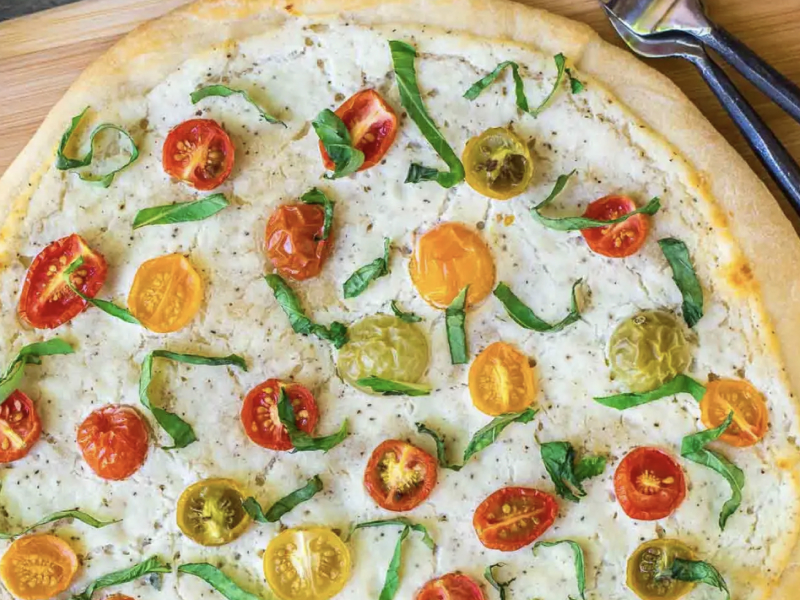Tomato and Ricotta Pizza