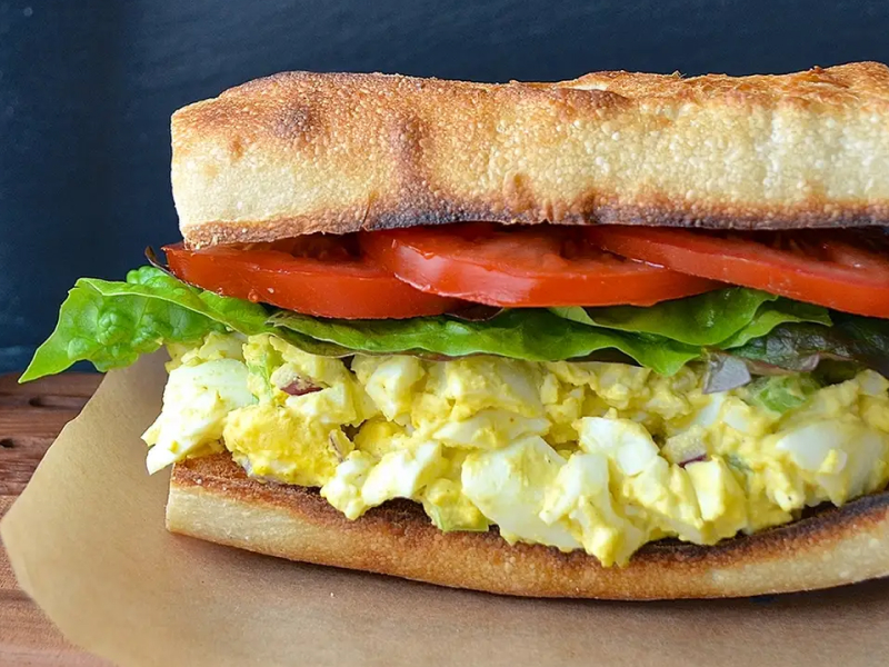 An egg, lettuce and tomato sandwich An egg, lettuce and tomato sandwich