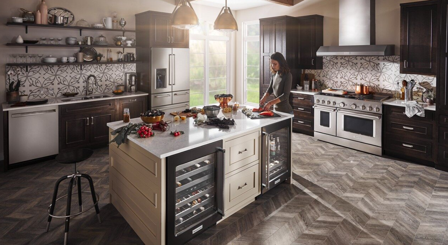 KitchenAid® stainless steel appliances in a modern kitchen KitchenAid® stainless steel appliances in a modern kitchen