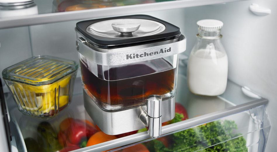 Cold brew coffee machine in refrigerator Cold brew coffee machine in refrigerator