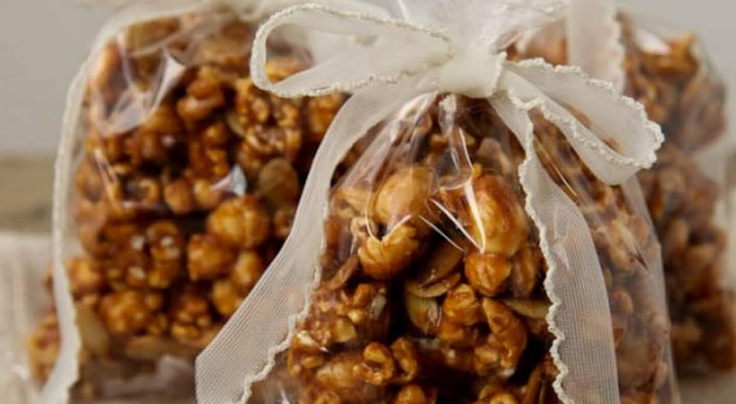 Caramel corn in a bag Caramel corn in a bag