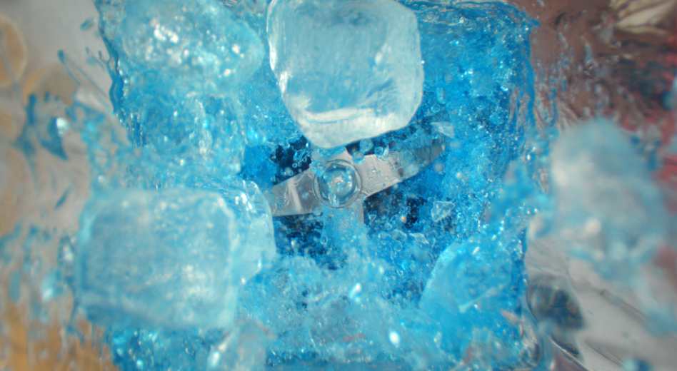 Ice being crushed in KitchenAid® blender. Ice being crushed in KitchenAid® blender.