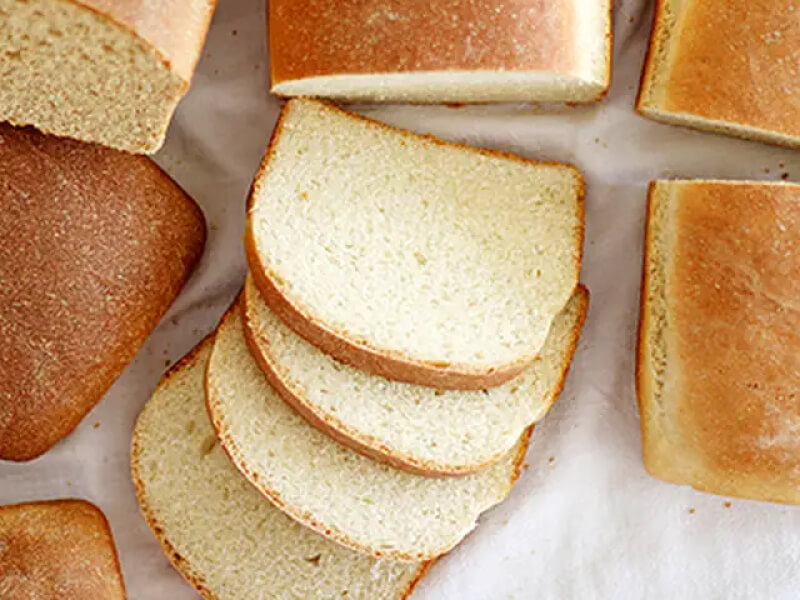 Sliced sandwich bread