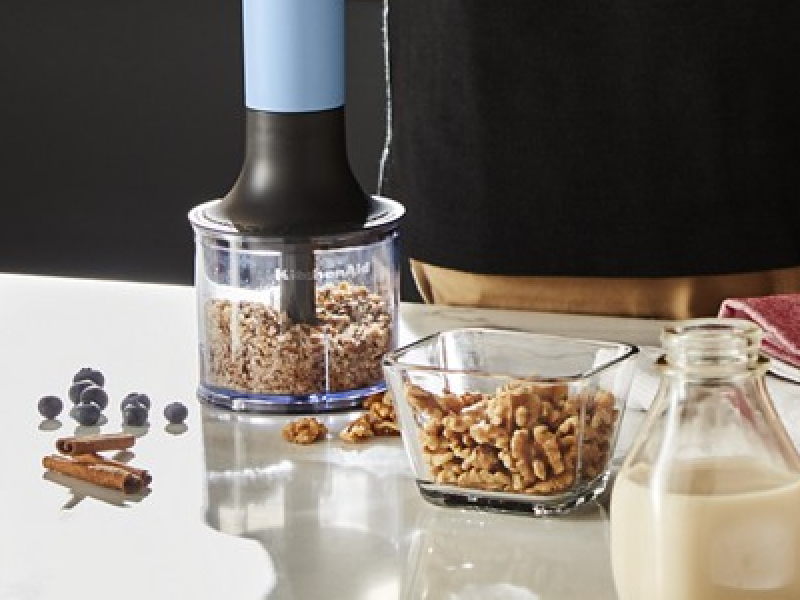 Nuts in chopper accessory