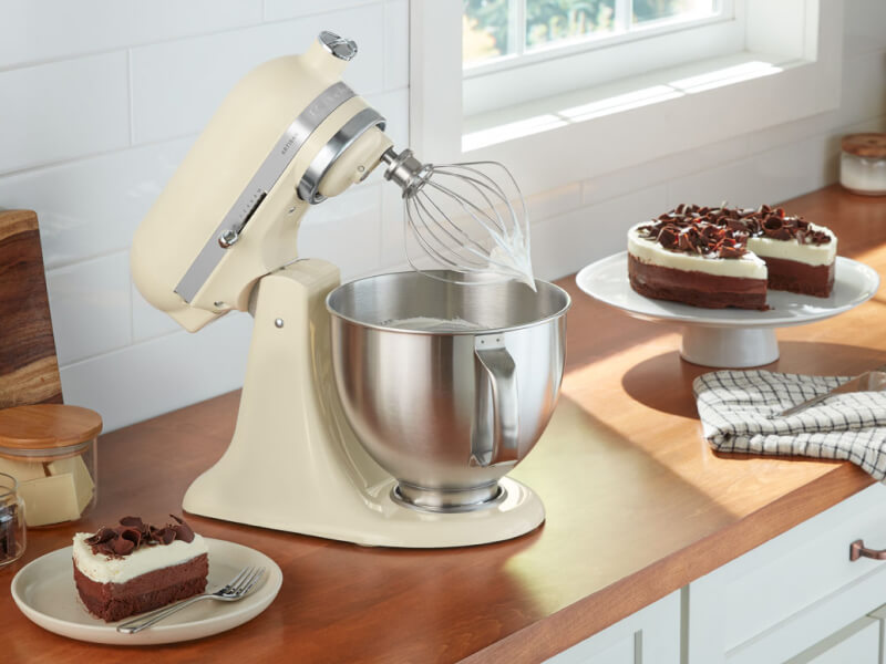 Whipping egg whites in KitchenAid® stand mixer with wire whip Whipping egg whites in KitchenAid® stand mixer with wire whip