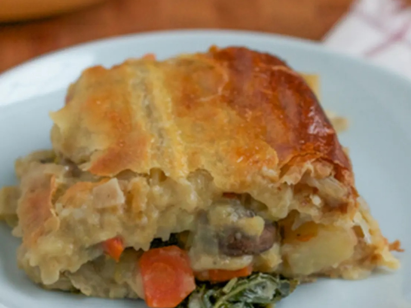 Vegetarian pot pie on a plate