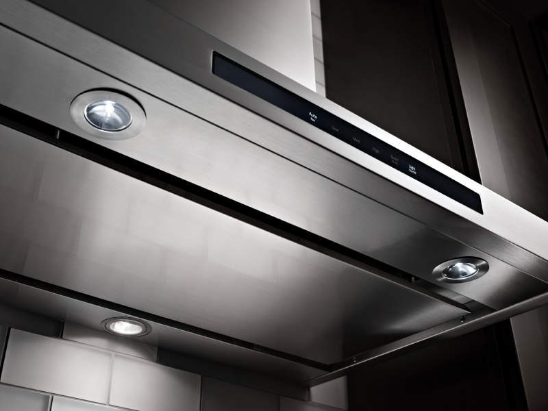 Stainless steel KitchenAid® under-cabinet hood Stainless steel KitchenAid® under-cabinet hood