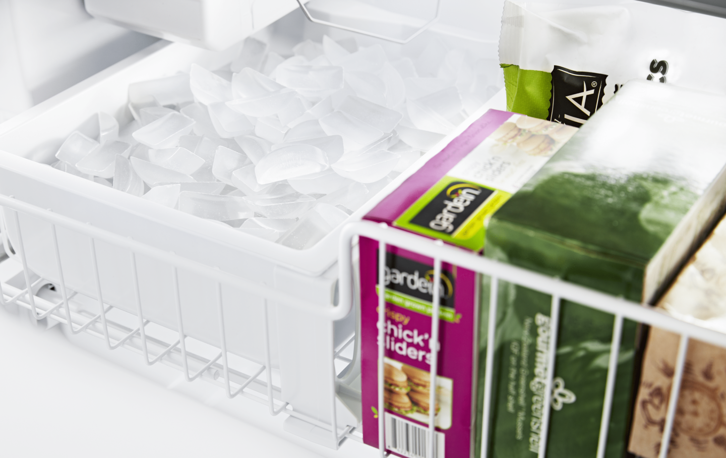 Freezer ice maker Freezer ice maker