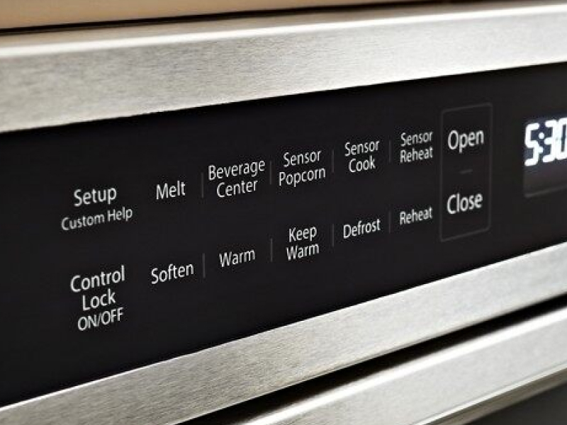 Microwave display panel