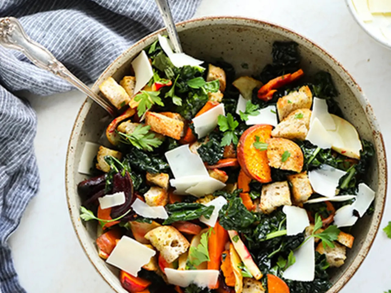 Winter panzanella salad