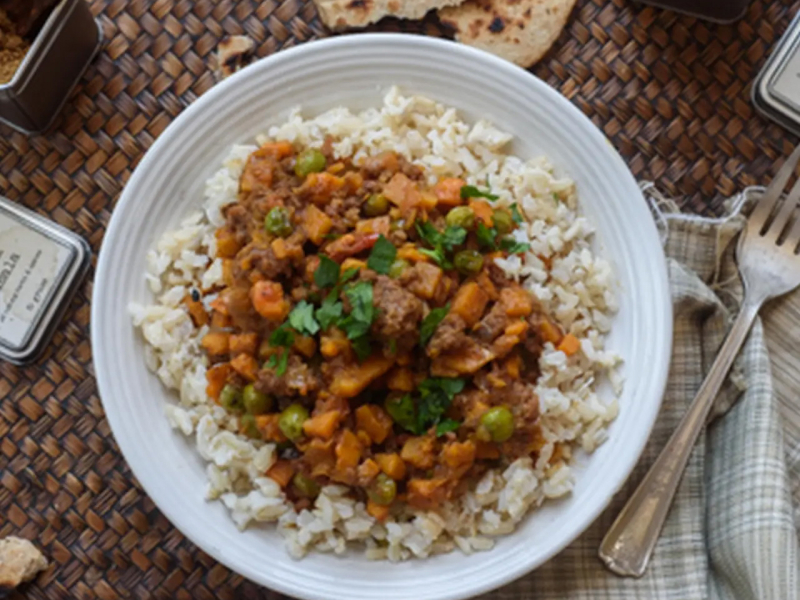 Beef stew on white rice