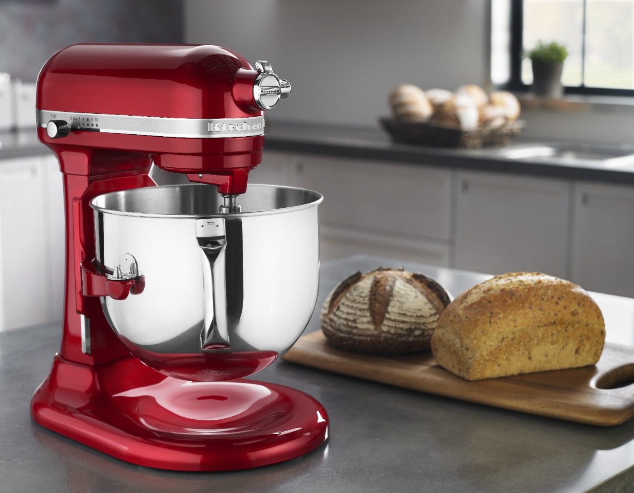 Discover our professional-style kitchen appliances. Discover our professional-style kitchen appliances.