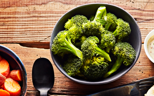 Bowl of steamed broccoli