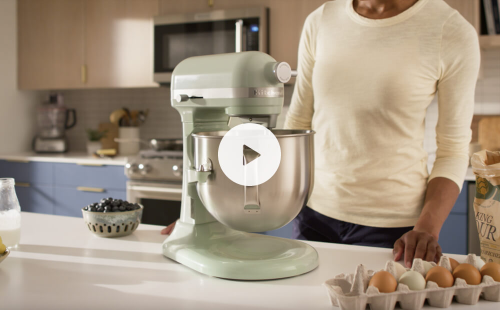 Bowl-Lift Stand Mixer