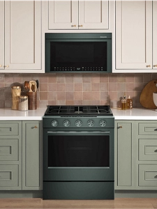 A Juniper microwave installed above a Juniper range.