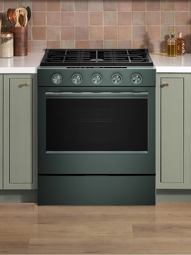 A Juniper range in a contemporary kitchen.