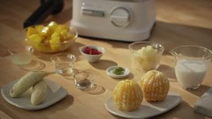 kitchenaid-2017-KSB6060_Recipes_BreakfastBowl