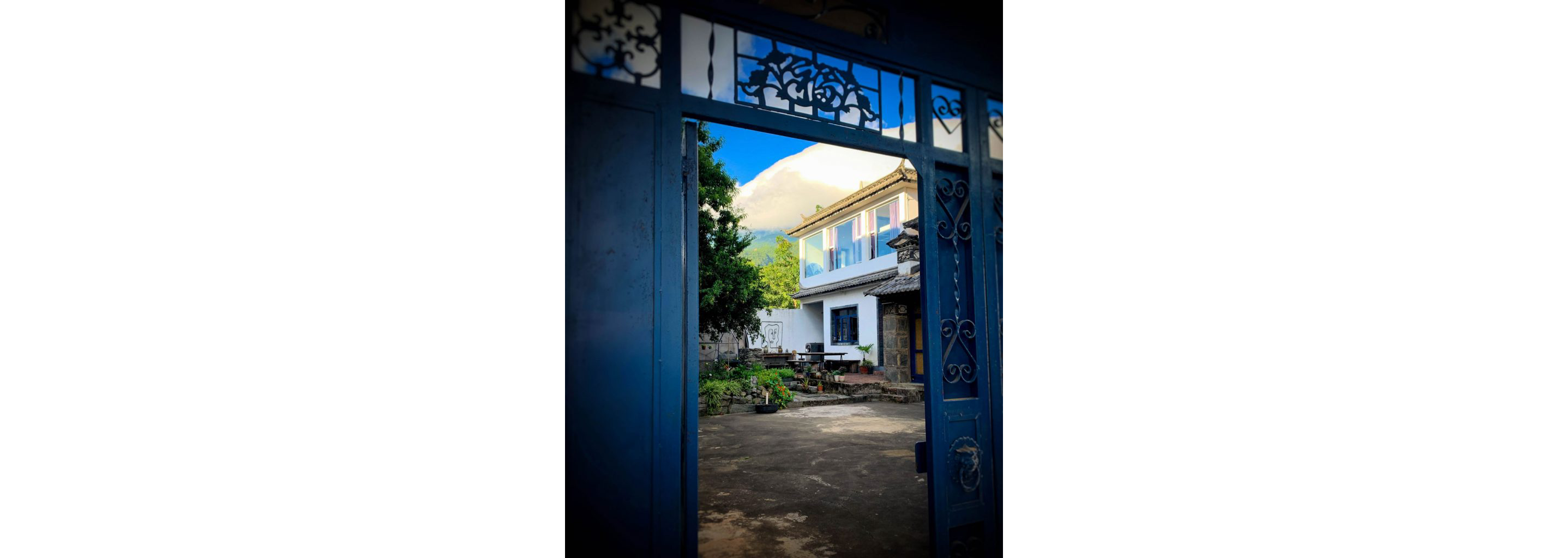 The outside of Limay Loo's place.