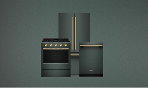 Three KitchenAid® major appliances in Juniper