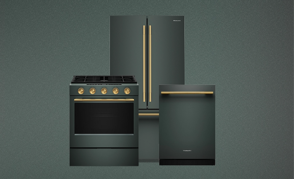 Three KitchenAid® major appliances in Juniper