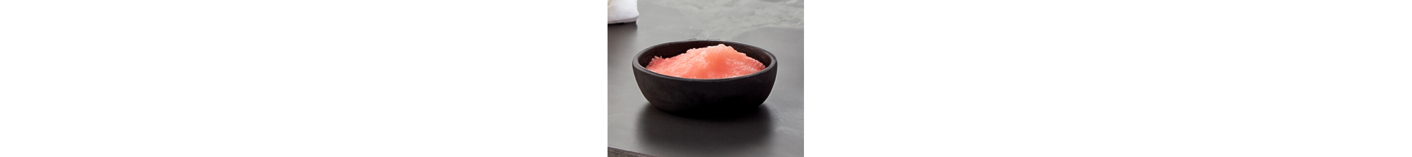 Pink lip scrub
